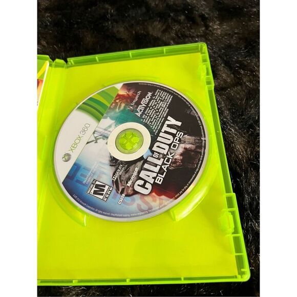 Call of Duty: Black Ops (Xbox 360, 2010)  video game - Picture 5 of 5